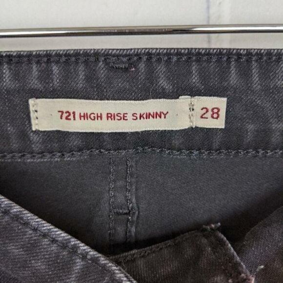 Levi's Vintage Black Denim Jeans 721 High-rise Skinny 28 women's - Picture 5 of 6